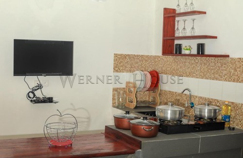 Faro-et-Deo Apartment | Résidence Werner House Kribi