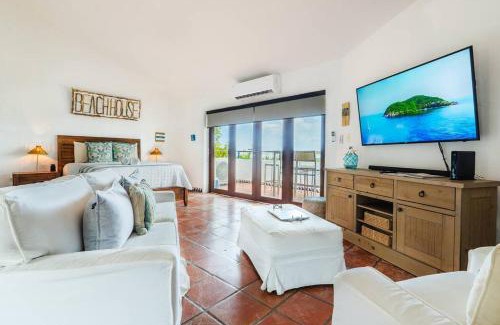 Mameyes II Villa | Río Mar Retreat en Stunning Oceanview Near El Yunque