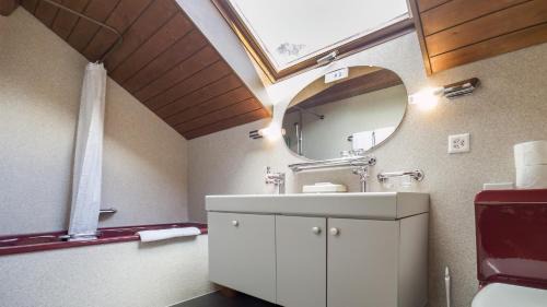 Unterseen Apartment | Rössli Holiday Apartment