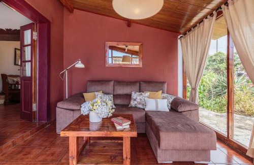 Malpaises House | Rúbel