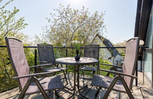 Parchtitz Apartment | RügenHerz DACHTRÄUME Atelierwohnung 1 - 4 Personen