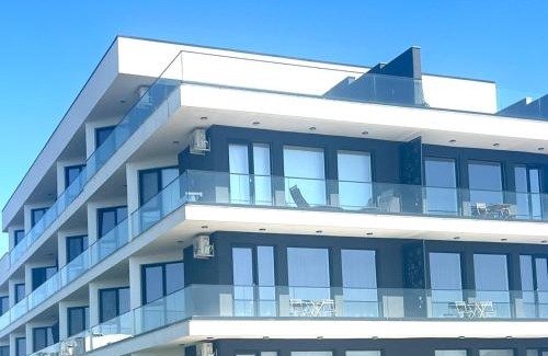 Jibert Apartment | Răsărit de soare