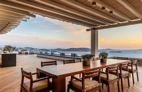 Houlakia Villa | R 1414 Vision Blue Villa With BBQ, Jacuzzi & Hammam