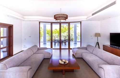Paphos Villa | R 1489 Luxury Boutique Villa with Pool ,Own Bar , Sun Beds & Verneda.