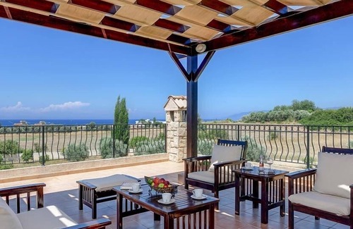 Latchi Villa | R 5013 Villa James with outdoor private pool, hot tub and sea view