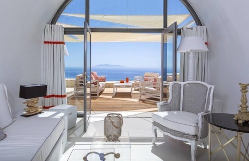 Episkopi Gonias Villa | R 832 Villa with Sea view Daily Maid Service Breakfast Included