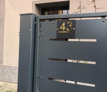 Buon Pastore-Sant'Agnese-San Damaso Bed & Breakfast | R&B MiDora Modena