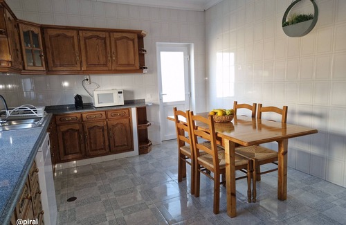 Castelo Branco Villa | R/C de moradia familiar c/entrada independente, espaçosa e ideal para famílias
