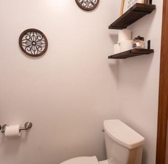 Greenville House | R&C Getaway