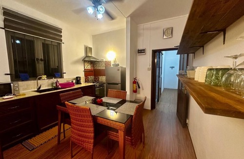 Quatre Bornes Apartment | R&G Justlikehome Apartments