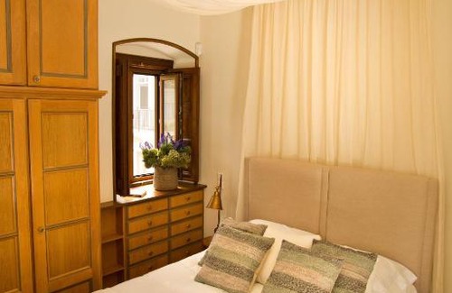 Kalymnos Town Villa | R&G luxury accommodation Kalymnos villa