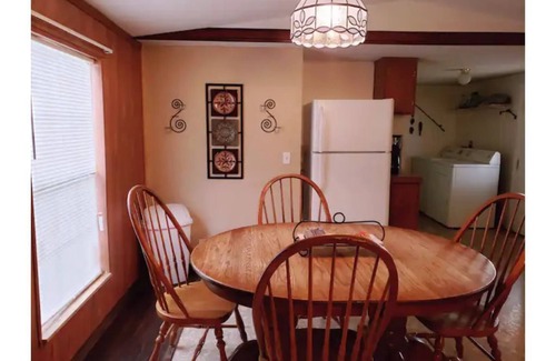 Sabinal House | "R" - House on 127