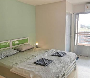 Chan Kasem Apartment | R Lodge