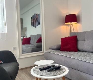 Jagodina Apartment | R Lux Apartman Jagodina Akva Park