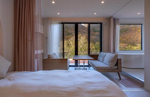 Tozawa Villa | R;MOGAMI