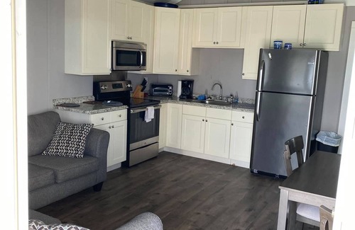 Venice House | R&R Getaway Comfort on the water! Visit out Pro Shop for Approved Fishing Gear!