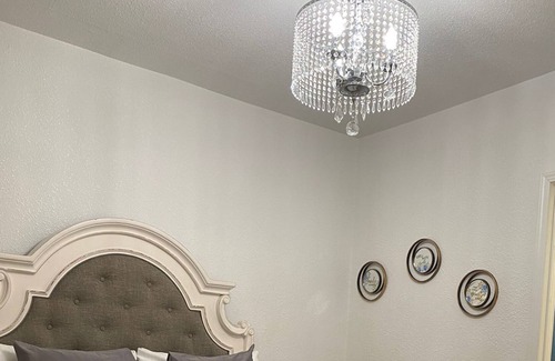 Sunrise Manor Apartment | R&Y #2 in quiet Neiboor Las Vegas 10 minutes from the strip