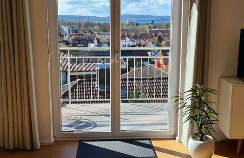 Uhldingen-Muehlhofen Apartment | R7 Bodensee with lake view sunny quiet large