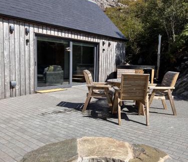 Mallaig House | Raasay Studio Lodge