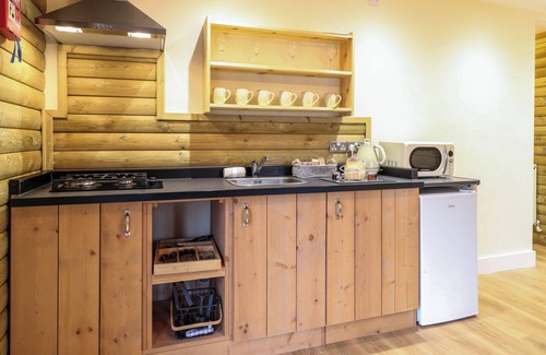 Ringstead Cottage | RABBIT WARREN LODGE, family friendly, with a garden in Snettisham