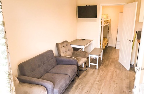 Blakeney Apartment | Rabbits Warren, A 2 Bed Holiday Let in The FOD