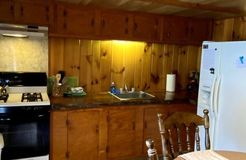 Chestertown Cabin | Raccoon Retreat, 2 Bedroom 1 Bath Cabin, Sleeps Up to 6 People