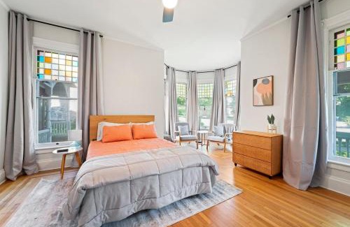 Saratoga Springs Apartment | Racetrack Getaway by Saratoga Stays