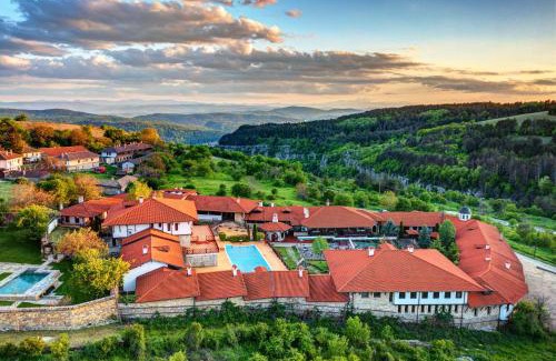 Arbanasi Hotel | Rachev Hotel Residence