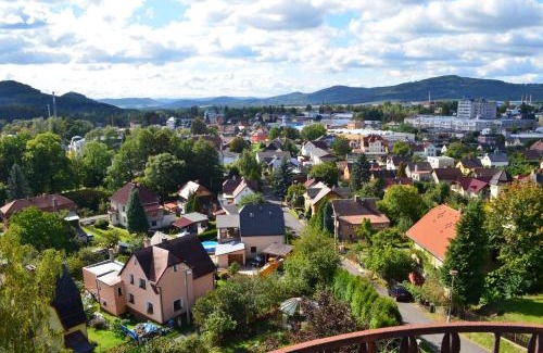 Novy Bor Villa | Rachmannova vila s bazénem