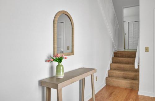 Twin Oaks House | Racquet Club 36 by Wild Dunes, in Resort Core