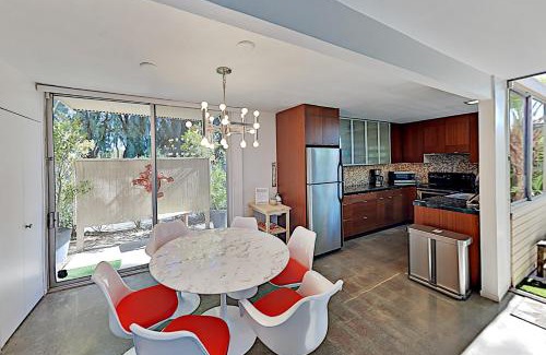 Palm Springs Villa | Racquet Club Cottage Permit# 271