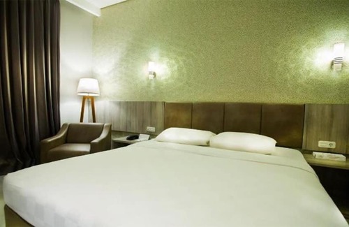 Mojokerto Hotel | Raden Wijaya Hotel & Convention