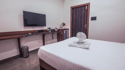 Madhapur Hotel | Radhe Suites