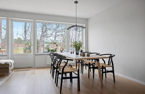 Upplands-Bro Municipality Apartment | Radhus
