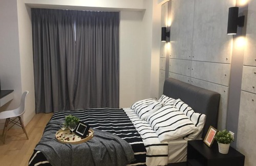 Bukit Jelutong House | RADIA RESIDENCE