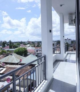 Sinza House | Radiance view