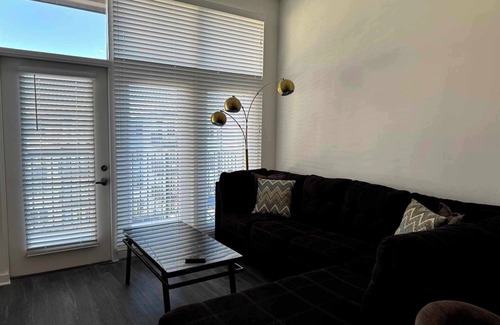 Downtown Memphis Apartment | Radiant and Cozy