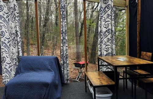 Grandview House | Radiant Forest Vacation Rental Haven Near Piney River, Tennessee