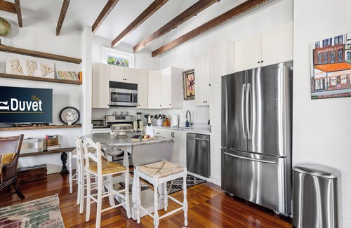 Westside Apartment | Radiant Retreat | A Cozy Haven with Eclectic Charm