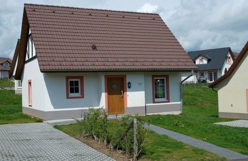 Ediger Villa | Radiant villa, near river Moselle