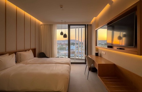 Oroklini Hotel | Radisson Beach Resort Larnaca