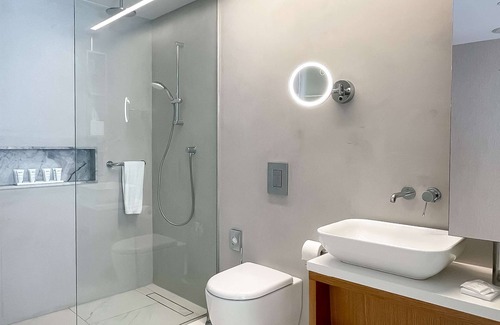 Oroklini Hotel | Radisson Beach Resort Larnaca