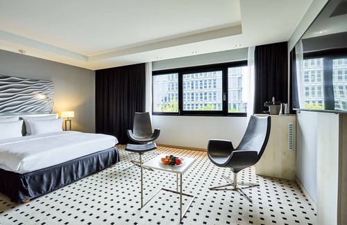 Golzheim Hotel | Radisson Blu Conference Hotel, Düsseldorf