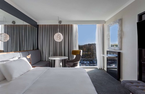Bishop's Stortford Hotel | Radisson Blu Hotel London Stansted Airport