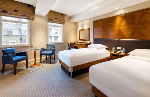 Bloomsbury Hotel | Radisson Blu Hotel, London Tottenham Court Road