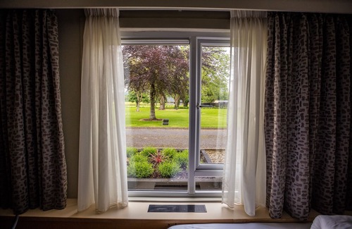 Limerick Hotel | Radisson Blu Hotel & Spa, Limerick
