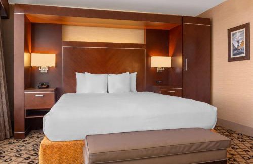 Southfield Hotel | Radisson Hotel Southfield-Detroit