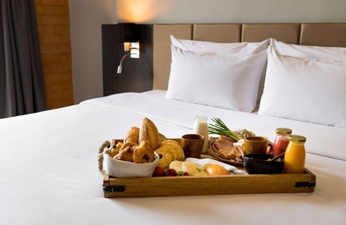 Antananarivo Avaradrano Hotel | Radisson Hotel Tamboho Waterfront Antananarivo