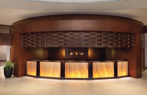Golden Village Apartment | Radisson Hotel Vancouver Airport - Apartment Suites 1King Bedroom - Full Kitchen