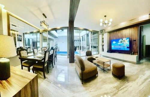Setiabudi Villa | Radja House Cipaku Indah